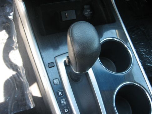 Used 2013 Nissan Altima FWD image 12