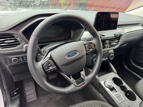 Used 2024 Ford Escape Active image 6