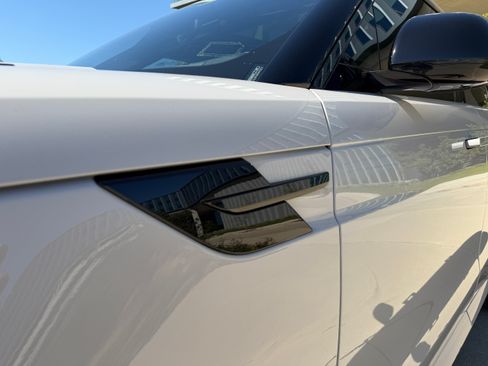 Used 2024 Land Rover Range Rover Sport Dynamic SE image 14