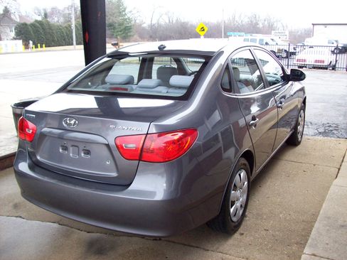 Used 2008 Hyundai Elantra SE image 4