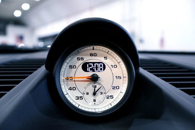 Used 2018 Porsche 911 GT3 RWD image 35