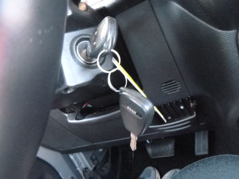 Used 2015 Jeep Wrangler Sport image 21