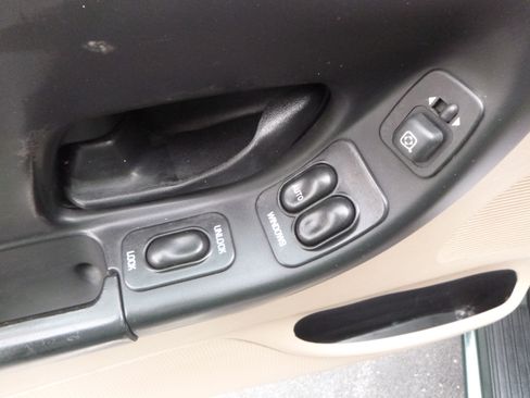 Used 2002 Ford Ranger XLT image 15