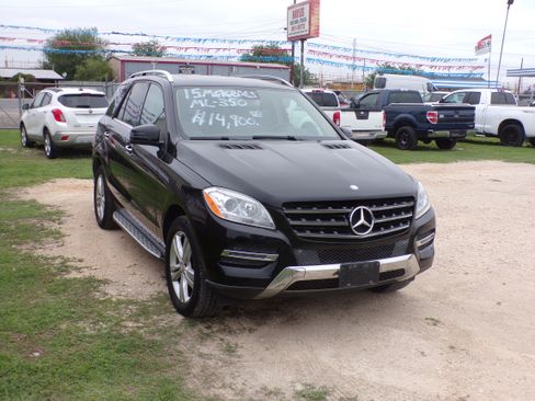 Used 2015 Mercedes-Benz ML 350 4MATIC image 5