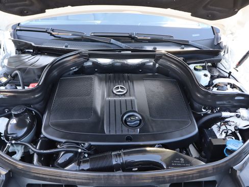 Used 2014 Mercedes-Benz GLK 250 BlueTEC 4MATIC image 37