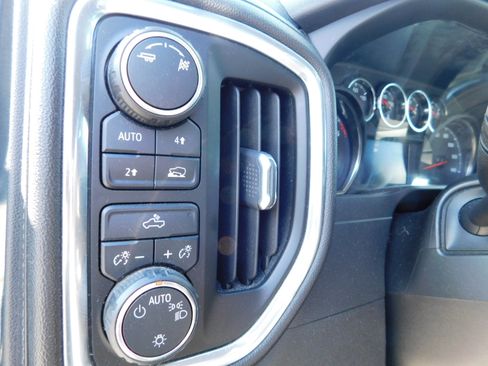 Used 2019 Chevrolet Silverado 1500 LT image 11