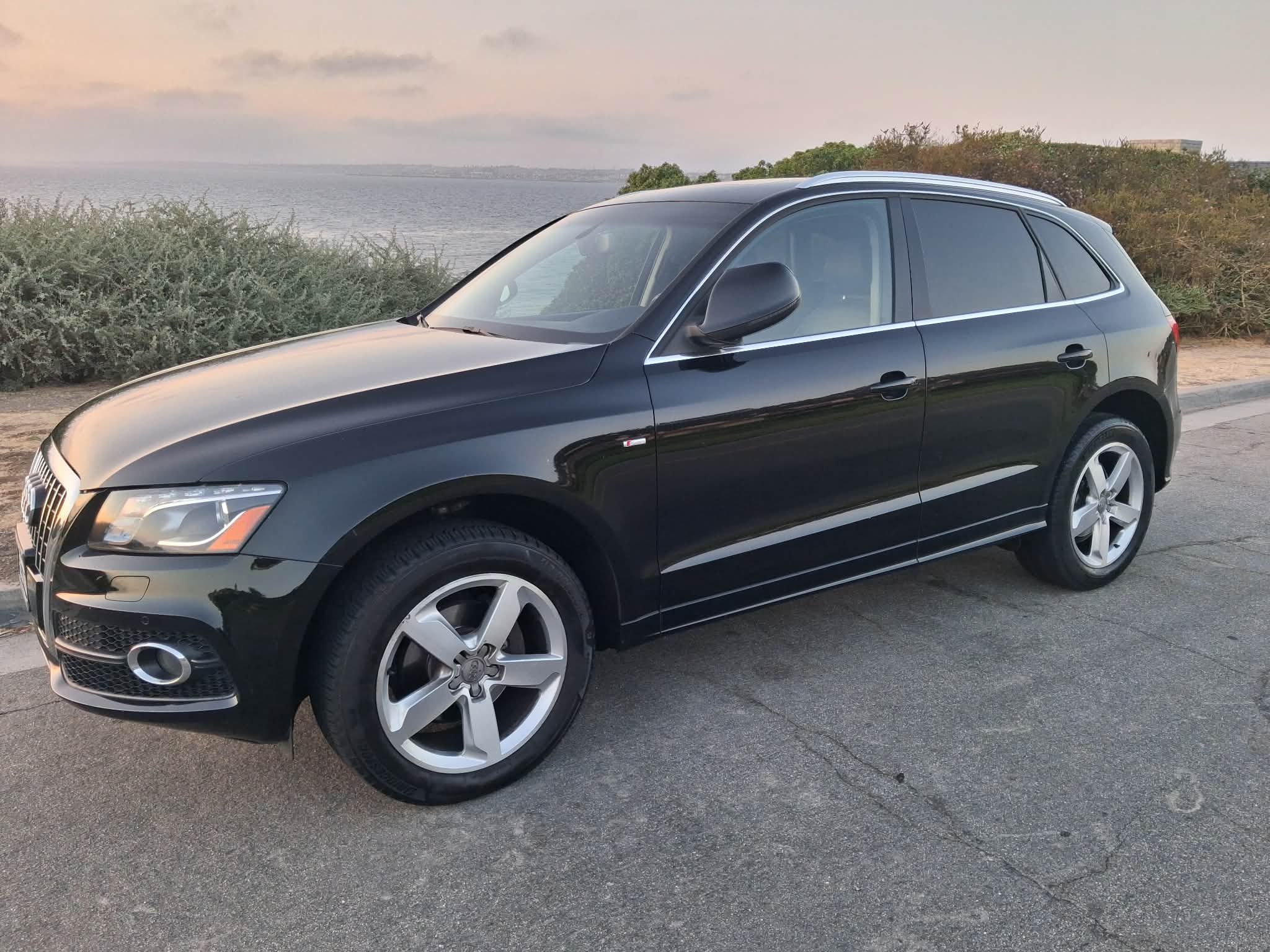 Used 2011 Audi Q5 3.2 Premium Plus AWD/4WD image 3