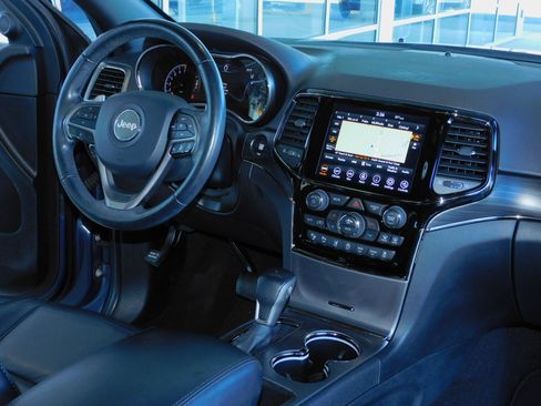 Used 2020 Jeep Grand Cherokee Limited X image 27