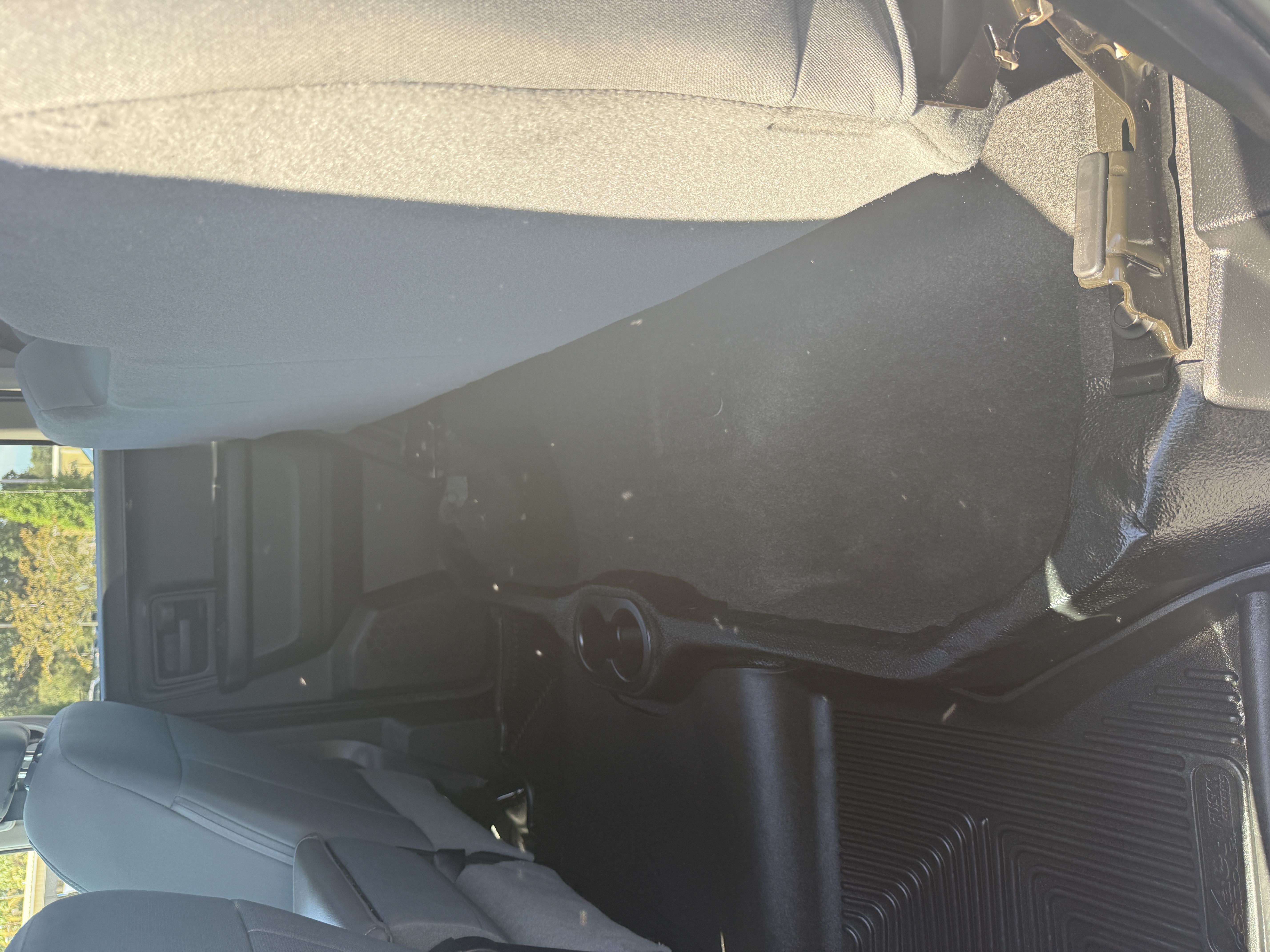 Used 2017 RAM 1500 2WD Quad Cab ST image 18