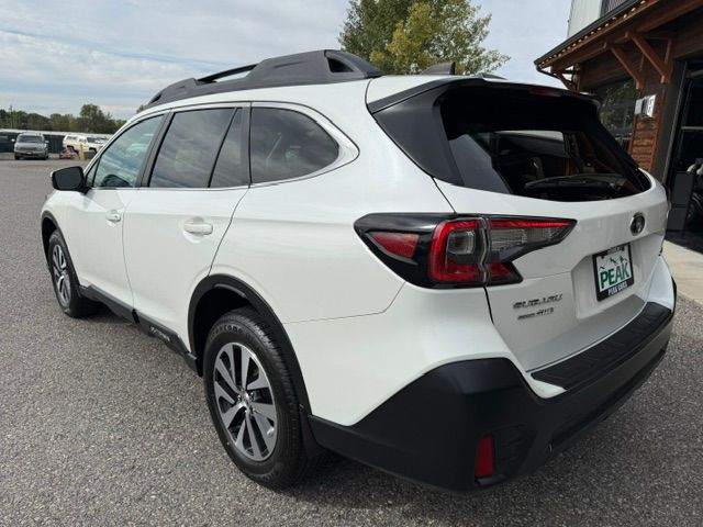 Used 2020 Subaru Outback Premium AWD/4WD image 3