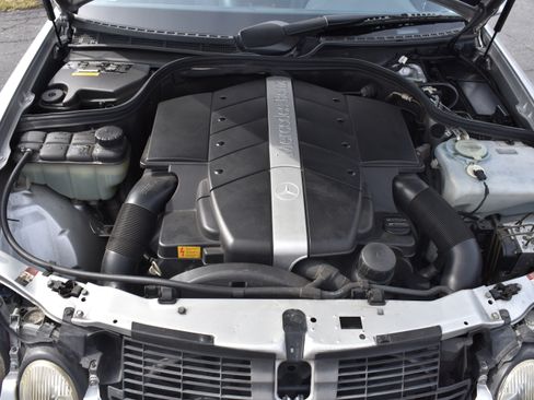 Used 2001 Mercedes-Benz CLK 430 image 64