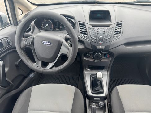 Used 2015 Ford Fiesta S Hatchback FWD image 23