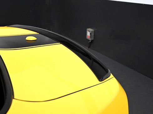 Used 2017 Ford Mustang GT Premium image 41