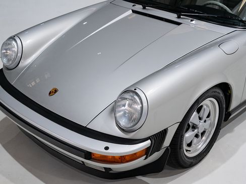 Used 1989 Porsche 911 Carrera image 33