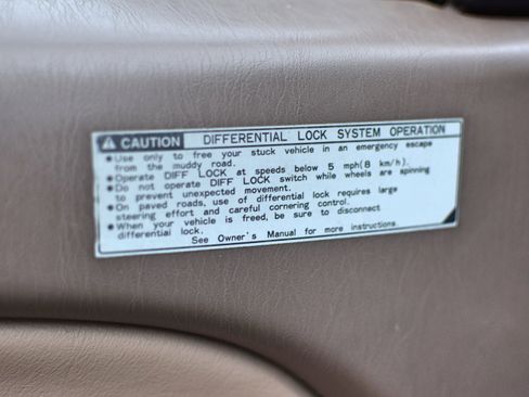 Used 1999 Toyota 4Runner Limited image 28