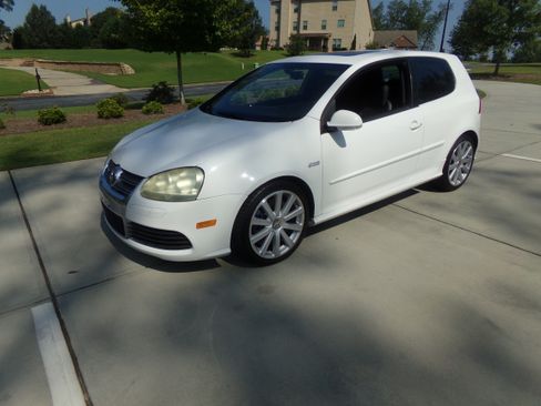 Used 2008 Volkswagen R32 image 1