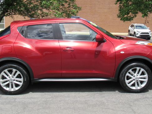 Used 2013 Nissan Juke AWD SL image 4