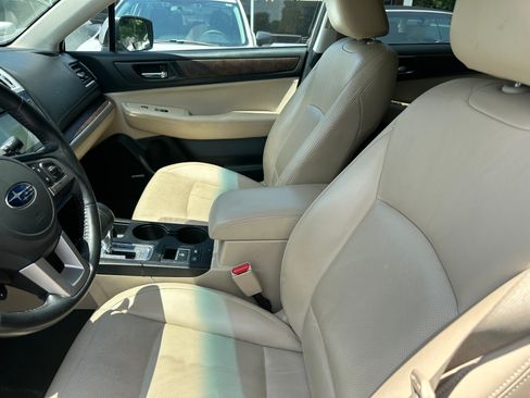 Used 2015 Subaru Outback 2.5i Limited image 13