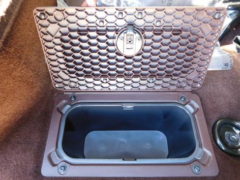 Used 2018 RAM 1500 Laramie image 26