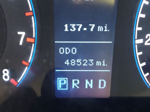 Used 2010 Hyundai Azera GLS image 11