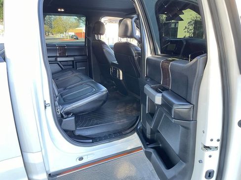Used 2017 Ford F150 Platinum image 13