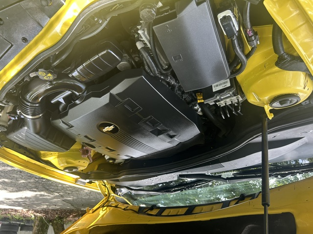 Used 2015 Chevrolet Camaro LS Coupe RWD image 21