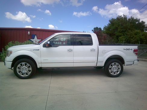 Used 2013 Ford F150 Platinum AWD/4WD image 2