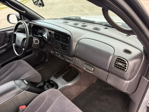 Used 2000 Dodge Dakota Sport RWD image 70