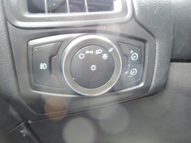 Used 2012 Ford Focus SEL Hatchback FWD image 38