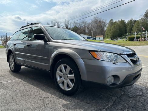 Used 2009 Subaru Outback 2.5i Special Edition image 5