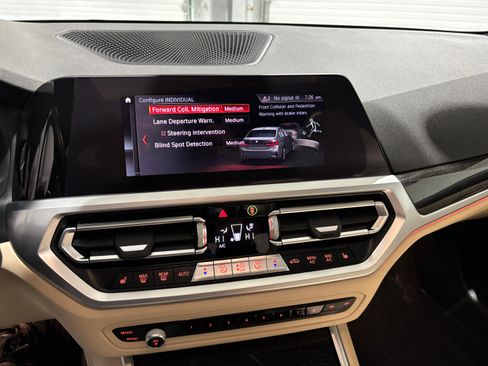 Used 2020 BMW 330i xDrive w/ Driver Assist image 37