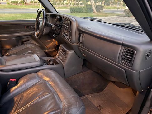 Used 2002 Chevrolet Silverado 1500 4x4 Extended Cab LT w/ Z71 image 39