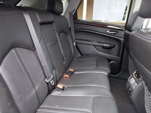 Used 2014 Cadillac SRX AWD Premium image 16