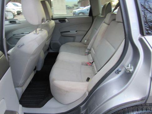 Used 2011 Subaru Forester 2.5X image 14