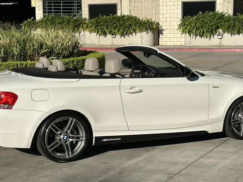Used 2013 BMW 135is image 90