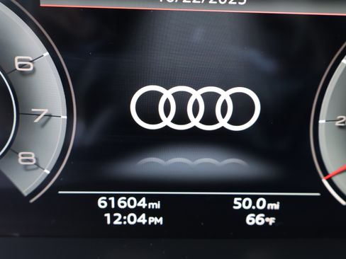 Used 2021 Audi Q7 3.0T Prestige image 30