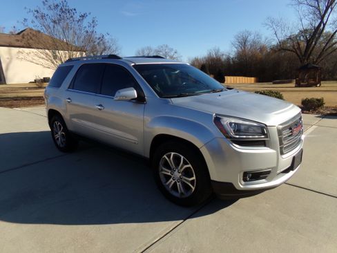 Used 2013 GMC Acadia SLT image 7
