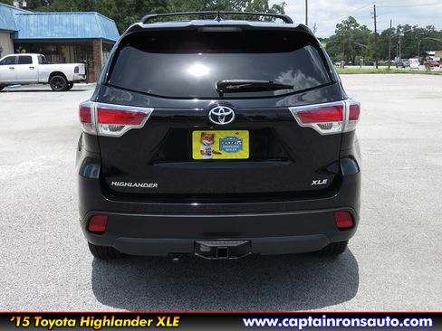 Used 2015 Toyota Highlander XLE V6 FWD image 6