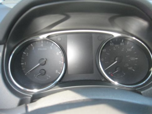 Used 2016 Nissan Rogue SL image 10