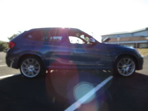 Used 2015 BMW X1 sDrive28i image 6