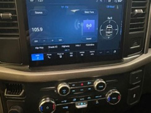 Used 2025 Ford F150 2WD SuperCrew XLT image 6