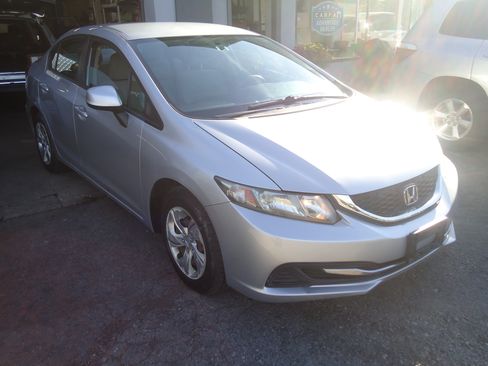 Used 2013 Honda Civic LX image 3