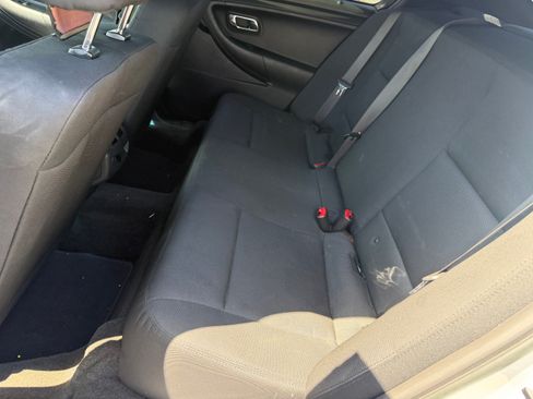 Used 2018 Ford Taurus Police Interceptor FWD image 11