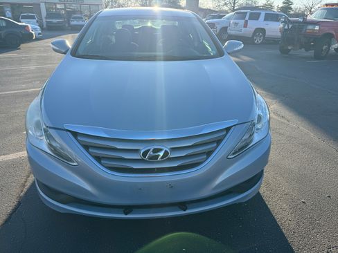Used 2014 Hyundai Sonata GLS image 8