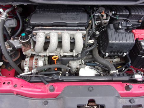 Used 2012 Honda Fit Sport image 14