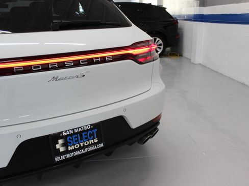 Used 2020 Porsche Macan S AWD/4WD image 7