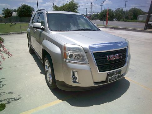 Used 2015 GMC Terrain SLE FWD image 5
