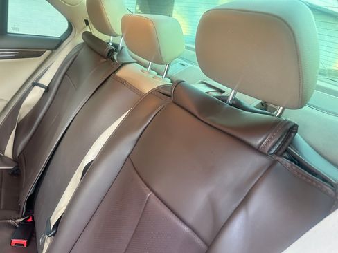 Used 2013 Mercedes-Benz C 250 image 8