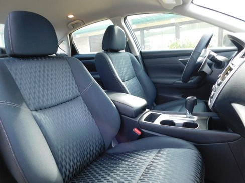 Used 2016 Nissan Altima 2.5 SR image 21