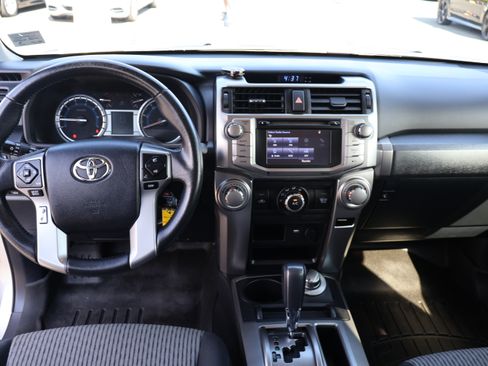 Used 2014 Toyota 4Runner SR5 image 20